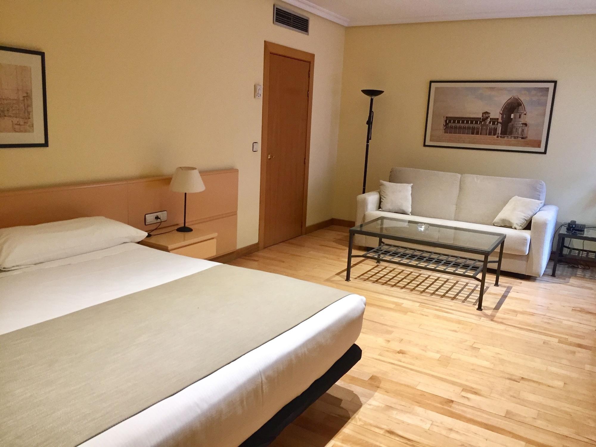 Parquesur Hotel Leganes Exterior photo
