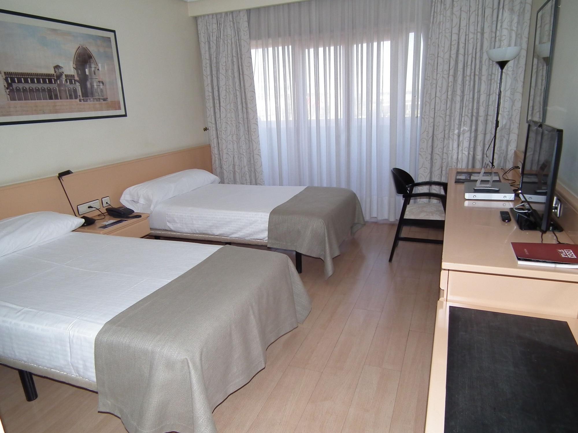 Parquesur Hotel Leganes Exterior photo