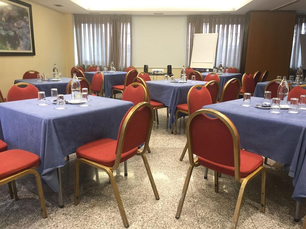 Parquesur Hotel Leganes Exterior photo